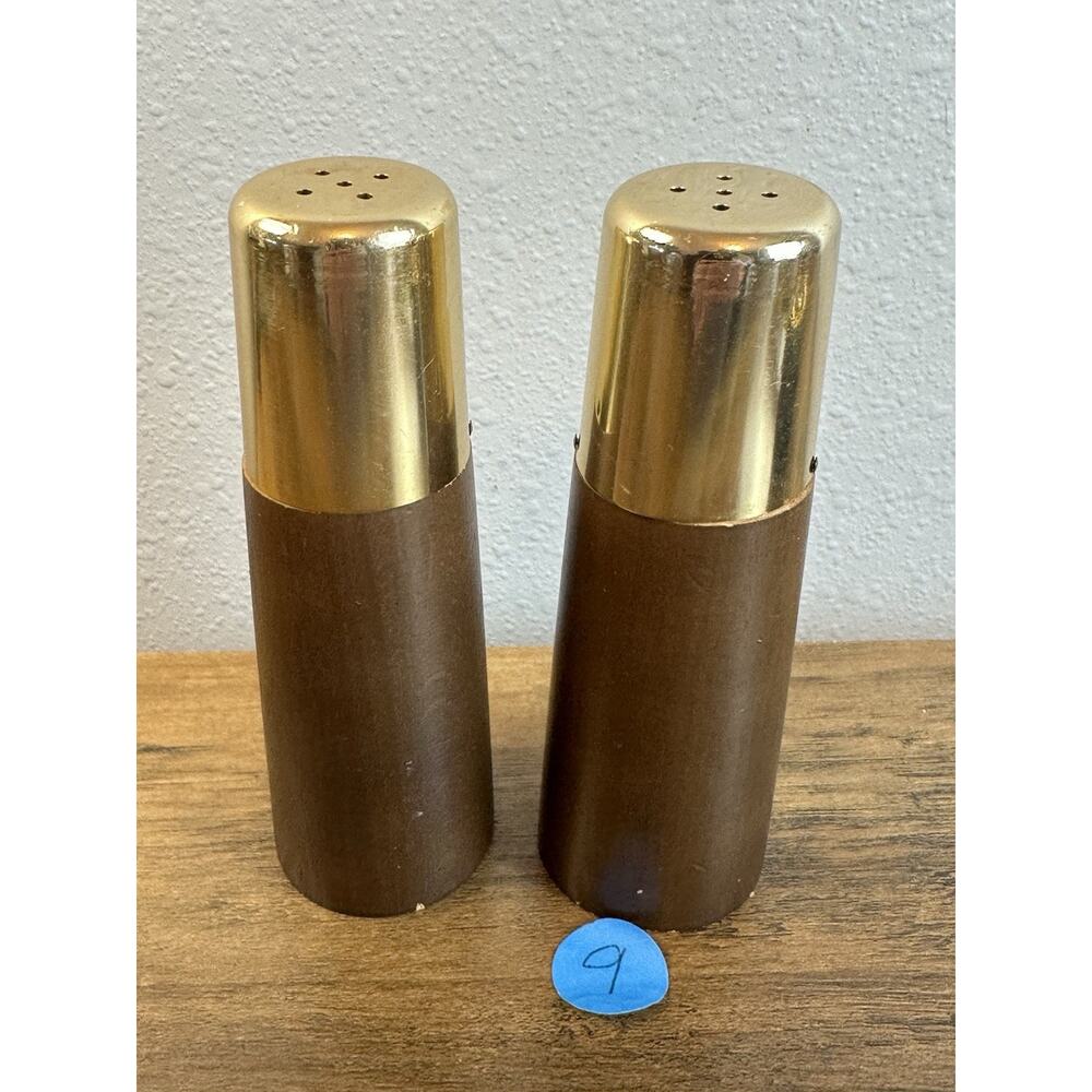 Mid Century Modern Salt and Pepper Shakers Vintage Chic - Picture 7 of 10